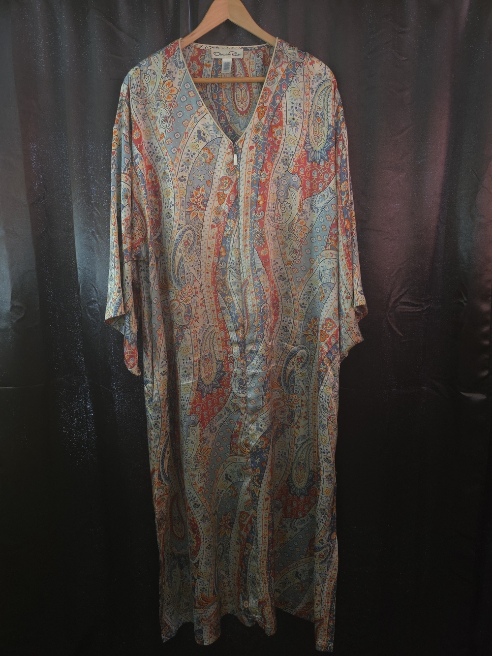 Oscar De La Renta Paisley Button-Front Maxi Caftan - Multicolir Paisley L